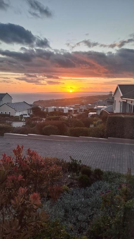 4 Bedroom Property for Sale in Pinnacle Point Golf Estate Western Cape